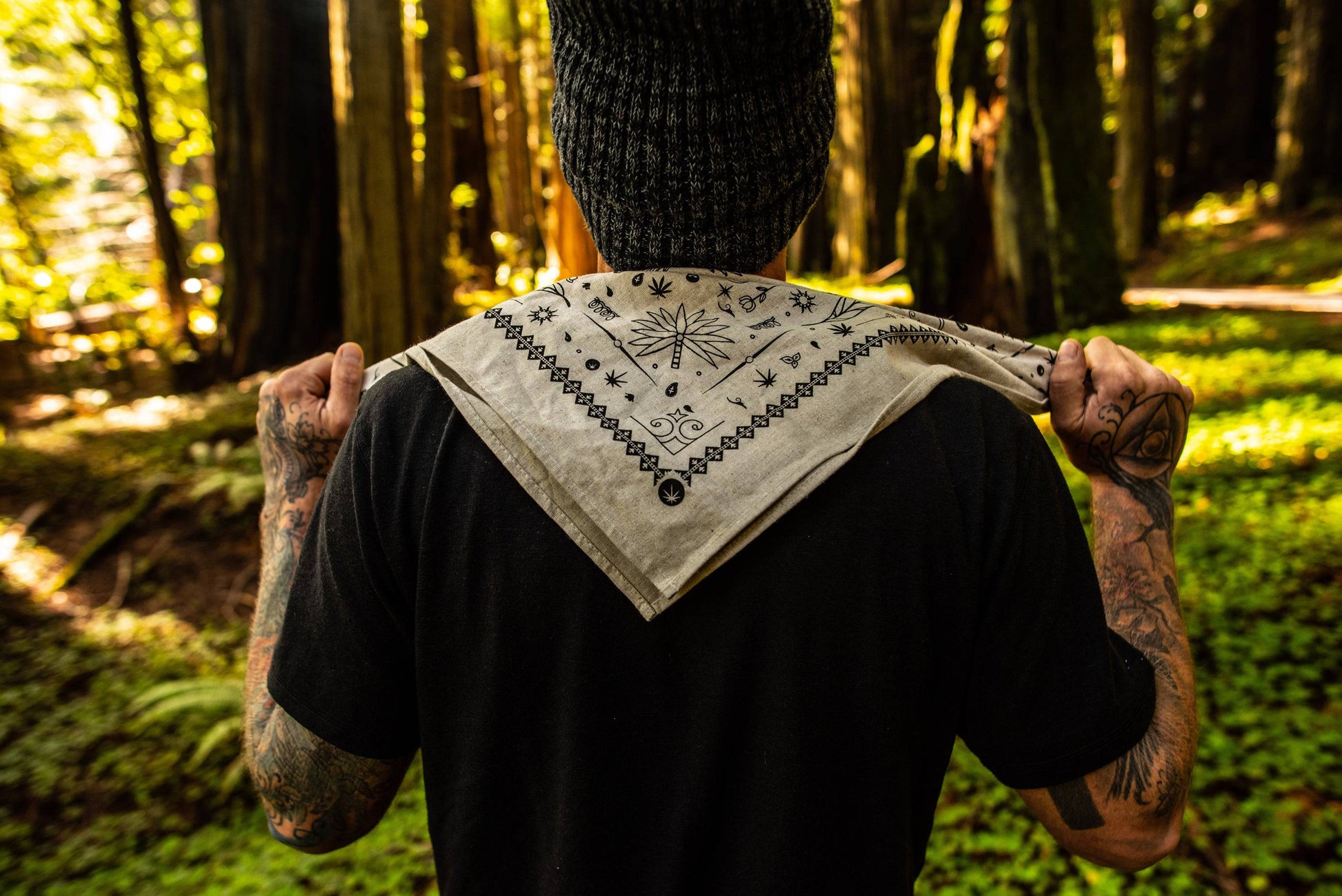 HEMP BANDANA "SPIRIT LEAF" - HEMPZOO